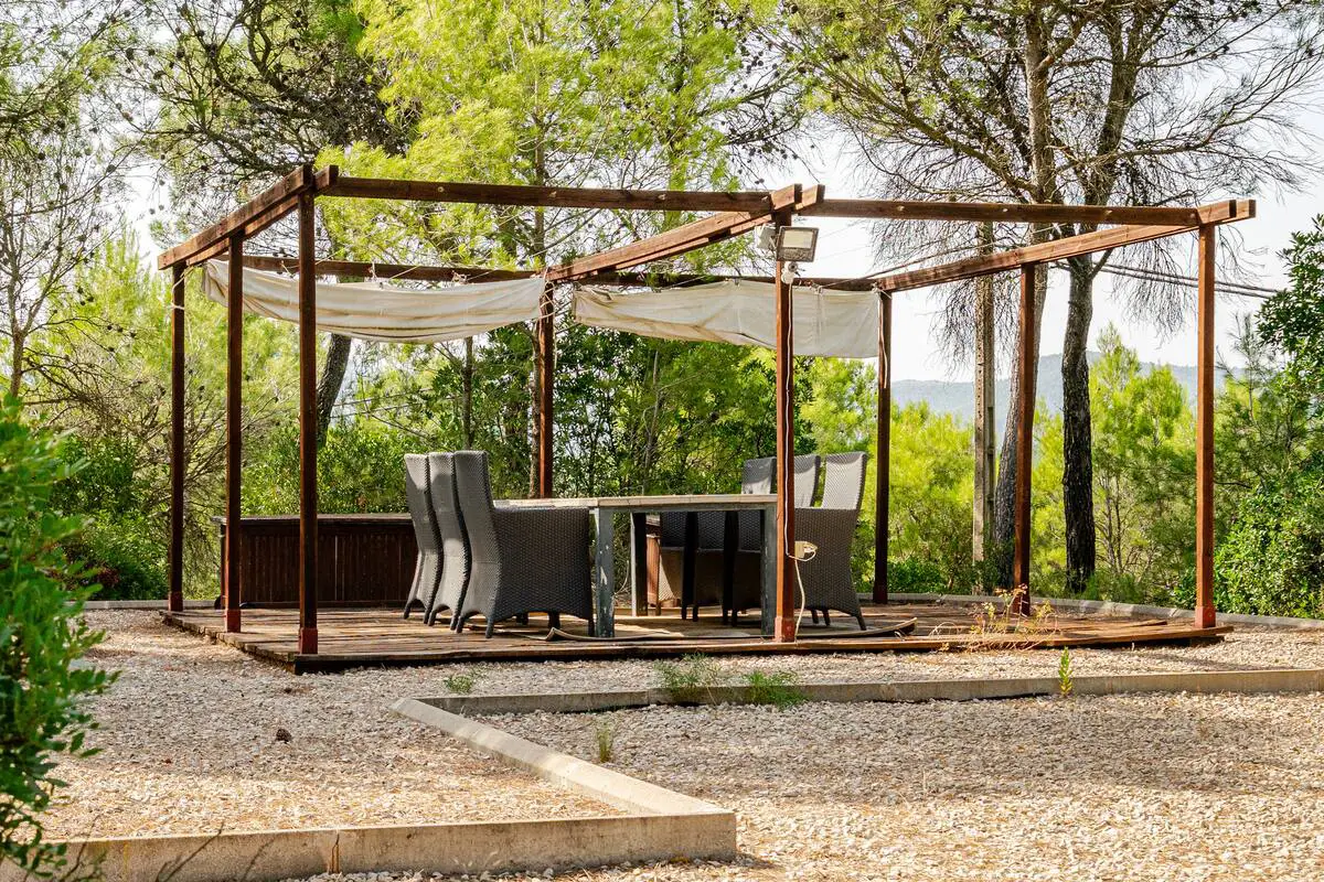 Exterior, Casa Neus Sant Salvador de Guardiola