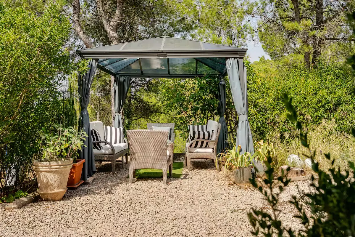 Exterior, Casa Neus Sant Salvador de Guardiola